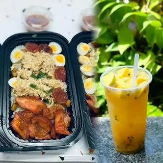 Hình ảnh Combo Xôi Xá xíu thịt bằm, Trà trái cây - Best Seller