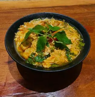 Hình ảnh BÚN RIÊU CUA THUẦN CHAY (VEGETARIAN VIETNAMESE CRAB NOODLES SOUP)