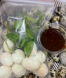 Hình ảnh (Mới) Trứng cút lòng đào chấm muối tắc cay 