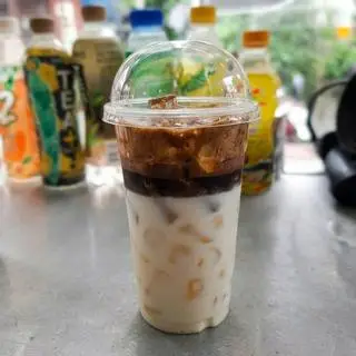 Hình ảnh Bạc sĩu đá