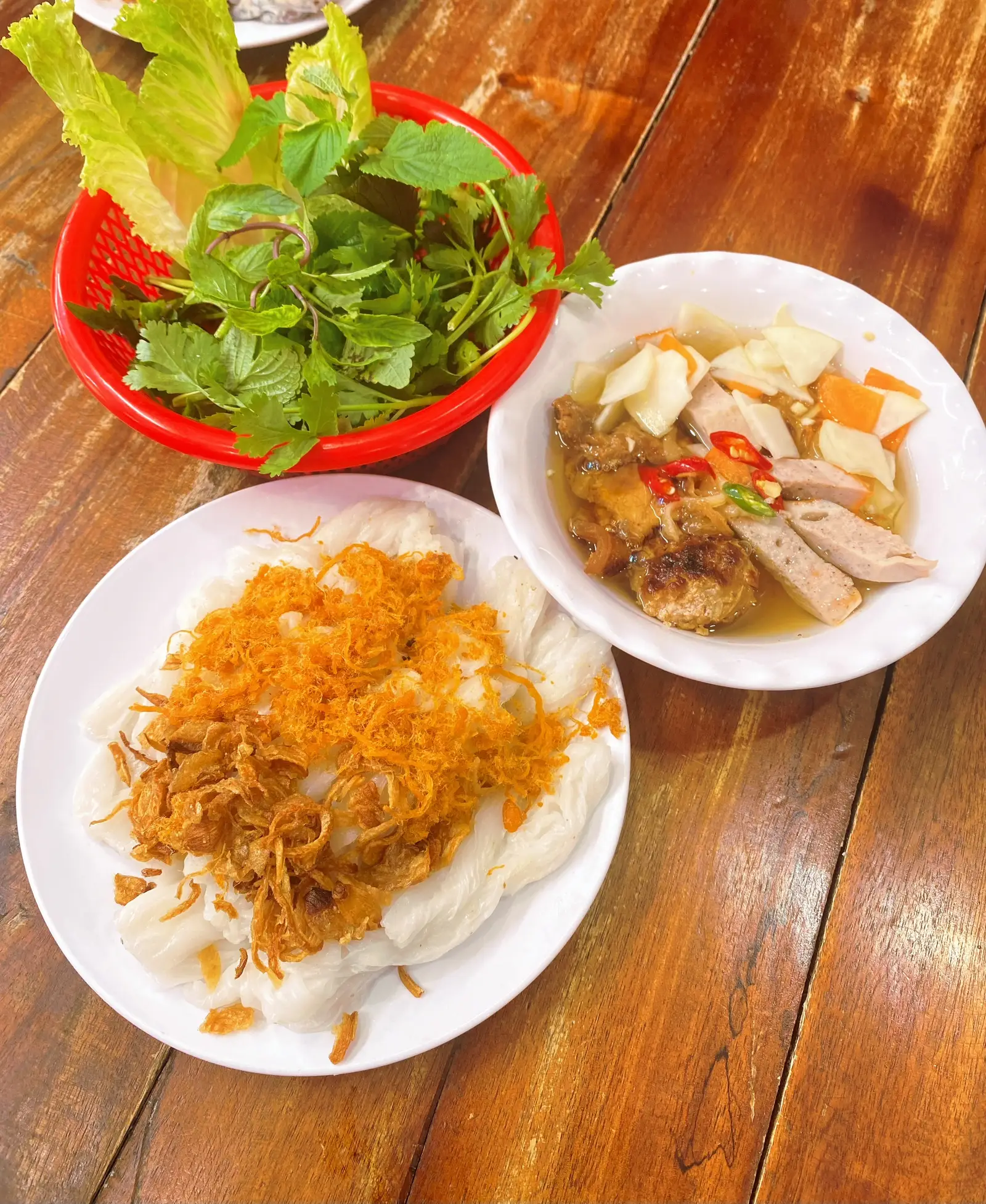 Hình ảnh Bánh chay thịt nướng + chả quế + ruốc tôm