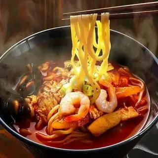 Hình ảnh Mỳ Kim Chi Xúc Xích Bò Mỹ FLS