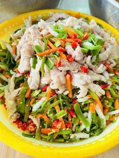 Hình ảnh chân gà ngâm chua ngọt 