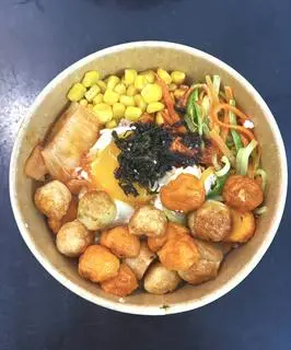 Hình ảnh Cơm Trộn Cá Viên