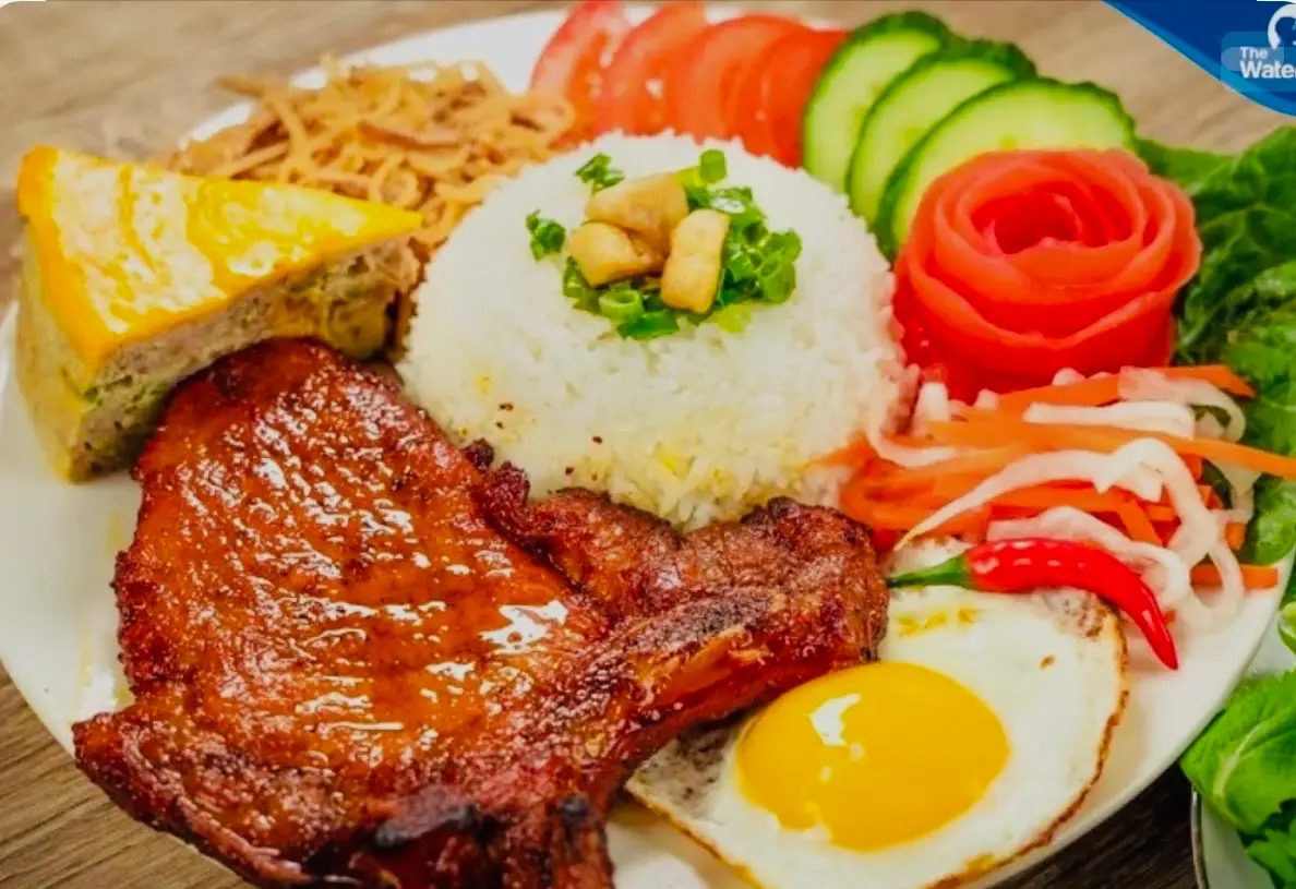 Hình ảnh Cơm sườn chả