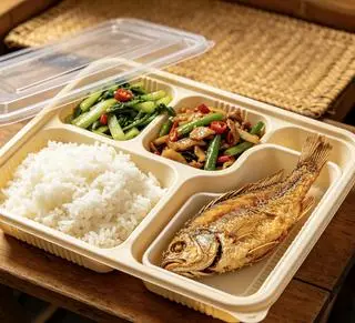 Hình ảnh Cơm cá nục chiên -  Rau dưa - Tặng kèm canh