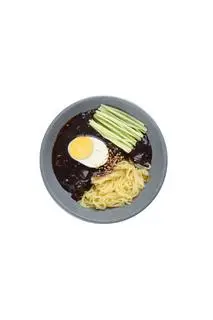 Hình ảnh Mì jajang bò băm (mì tương đen)