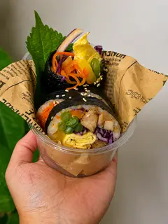 Hình ảnh Kimbap Gà Miso - Trứng Muối 1/2