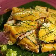 Hình ảnh gà luộc 1/2