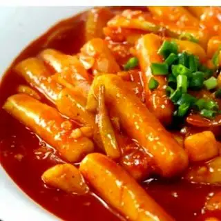 Hình ảnh Bánh gạo xào vị cay