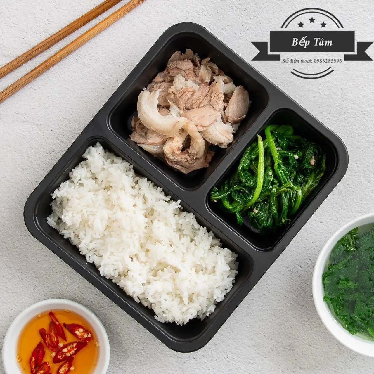 Hình ảnh Cơm thịt chân giò luộc