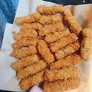 Hình ảnh 5 nem chua rán