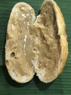Hình ảnh Bánh Mì Bơ Đậu Phộng
