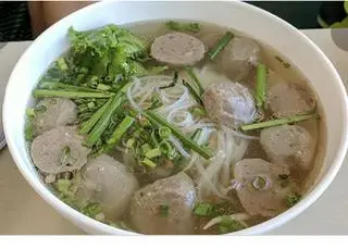 Hình ảnh Hũ tiếu bò viên