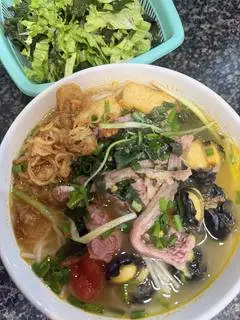 Hình ảnh Bún riêu ốc to bò