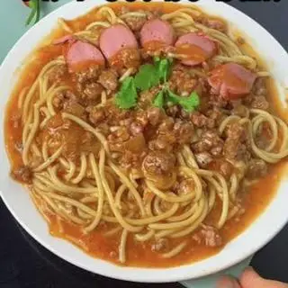 Hình ảnh Mì Ý Sốt Thịt Bò Bằm + Xúc Xích 
