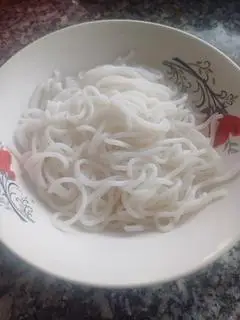 Hình ảnh chén bún thêm 