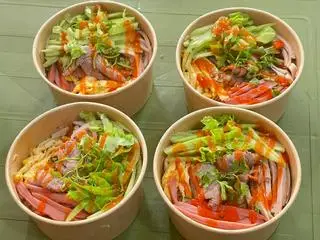 Hình ảnh Bún Trộn Xúc Xích