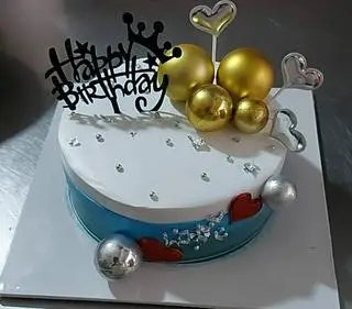 Hình ảnh Bánh kem phô mai lớn