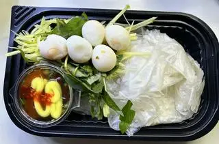 Hình ảnh Bánh Tráng Phơi Sương Chấm