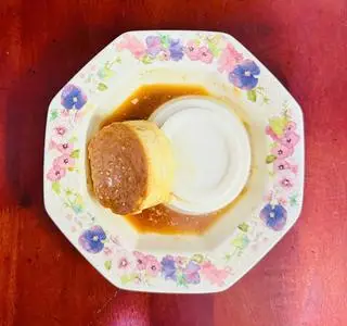 Hình ảnh Tầu hủ sing truyền thống Flan trân châu cốt dừa