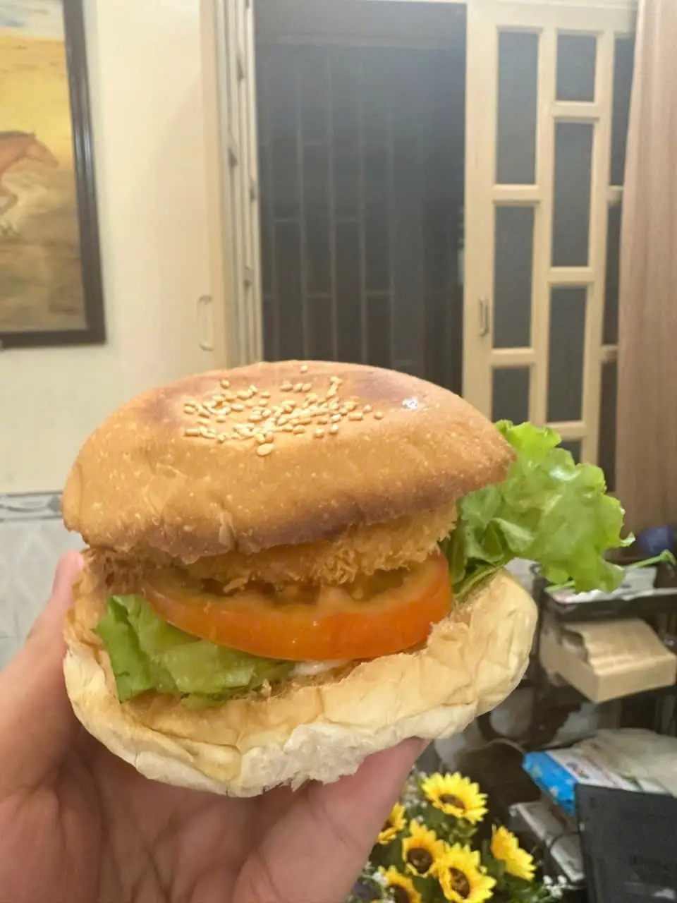 Hình ảnh Burger Tôm Hơi No