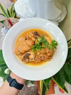 Hình ảnh Cơm Gà Kho Chao