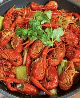 Hình ảnh 麻辣小龙虾(中份)- tôm hùm đất sốt mala (phần nhỏ) - Mala Crawfish (Medium)