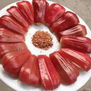 Hình ảnh khay roi đỏ 