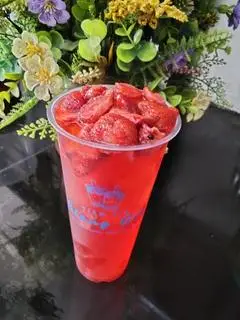 Hình ảnh Trà Dâu ( ly700ml)