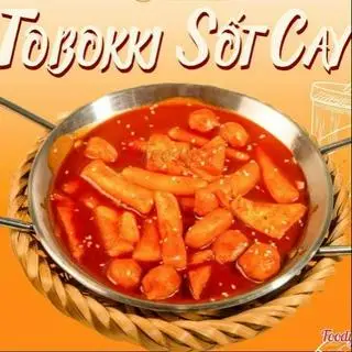Hình ảnh Tokbokki Sốt Cay Chả Cá Viên Xiên