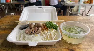 Hình ảnh Phở Khô Tim - Mề Gà