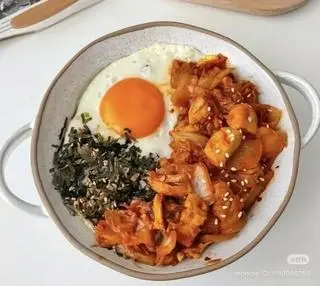 Hình ảnh Cơm Gà xào Bắp Cải