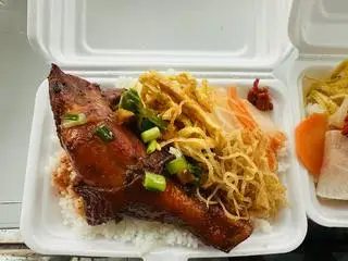 Hình ảnh Cơm Gà Nướng + 1 ly coca