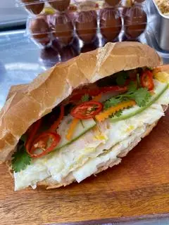 Hình ảnh BÁNH MÌ ỐP LA