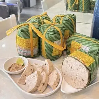 Hình ảnh Chả lụa quê 1kg - 2 đòn