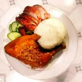 Hình ảnh Cơm đùi gà - xá xíu