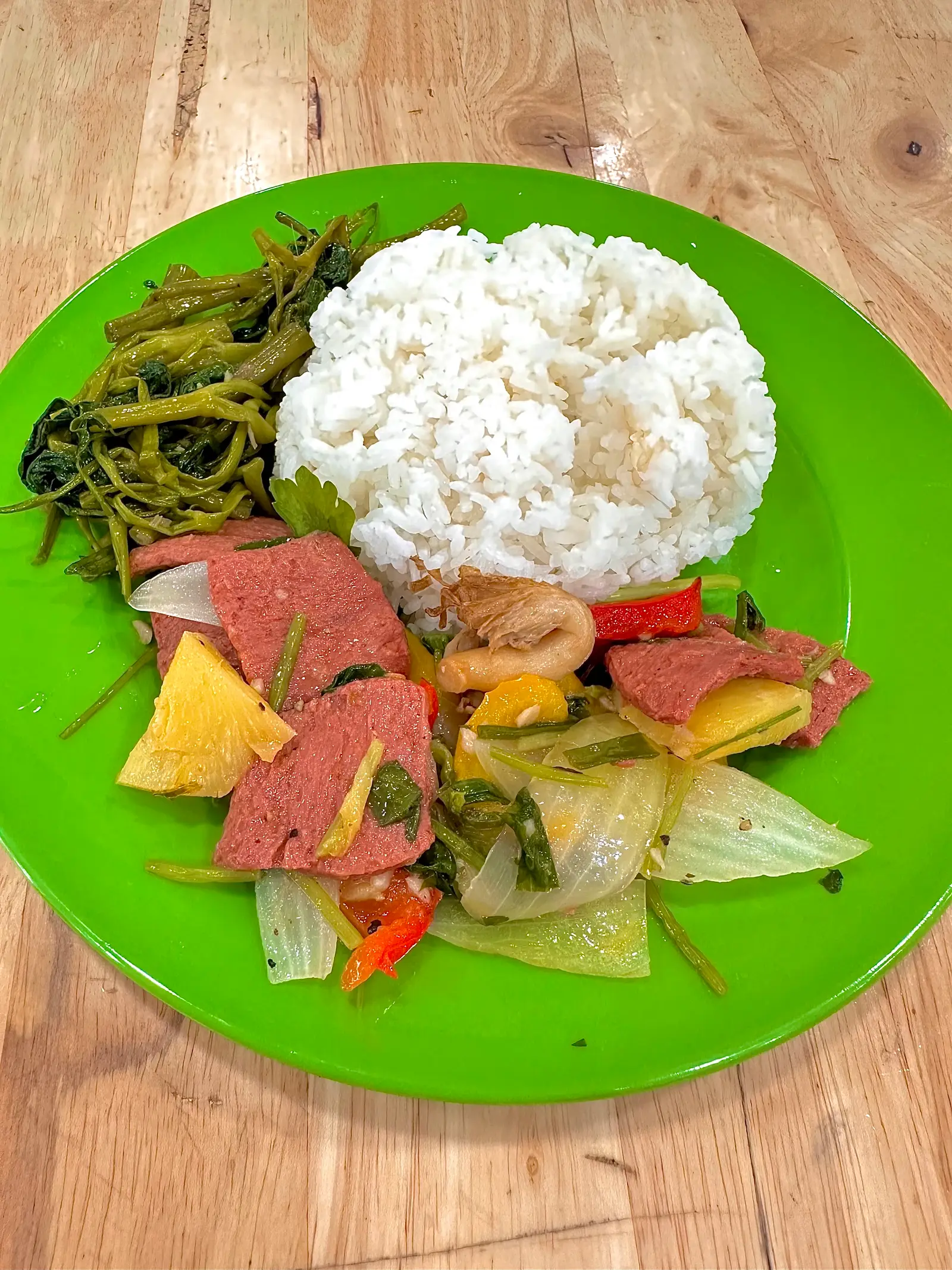 Hình ảnh CƠM BÒ XÀO CHUA NGỌT