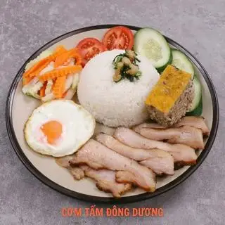 Hình ảnh Cơm tấm má heo chả ốp la