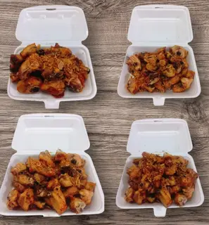Hình ảnh gà lắc mắm tỏi (2 người ăn)