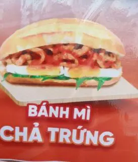 Hình ảnh Bánh mì chả cá - trứng