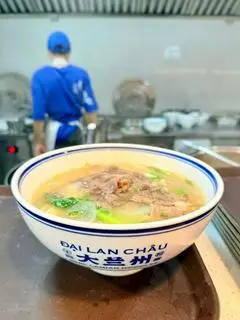 Hình ảnh Mì bò đặc trưng 招牌牛肉面