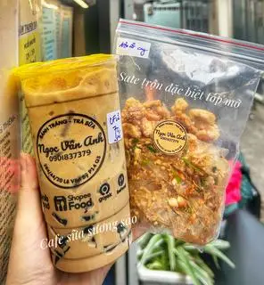 Hình ảnh Trà sữa HongKong Full Topping 6 + Sate Tỏi Hành Phi