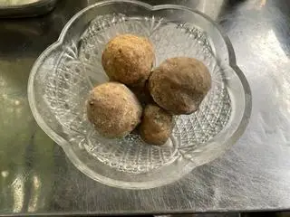Hình ảnh Bò viên thêm