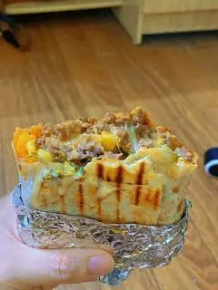 Hình ảnh tacos mix bò gà sizeL 