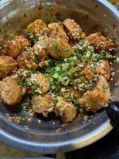 Hình ảnh Đậu tẩm hành sốt trung hoa