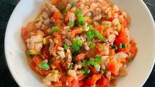 Hình ảnh Cơm thịt băm xào cà chua 