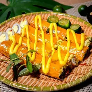 Hình ảnh Bánh tráng cuộn sốt me bơ