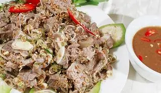 Hình ảnh ​Dê Hấp lá chanh