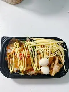 Hình ảnh Bánh tráng trộn sốt bơ 